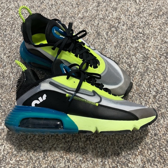 Nike Air - Picture 2 of 5